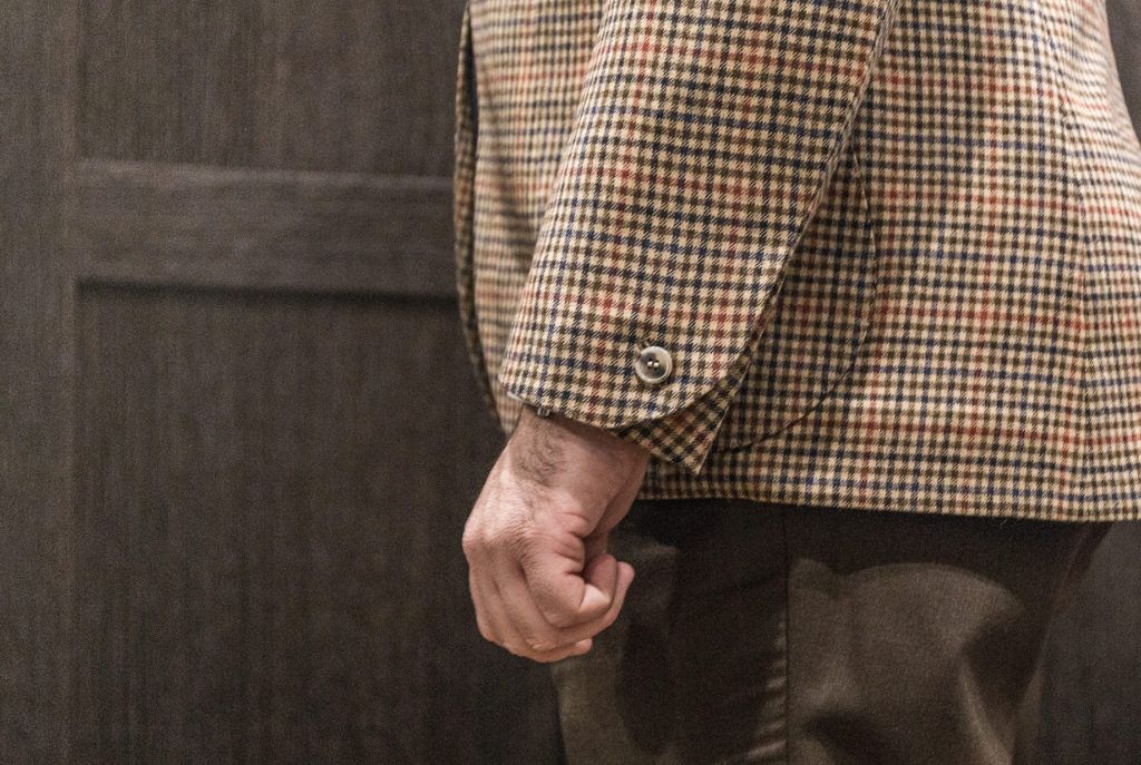 003